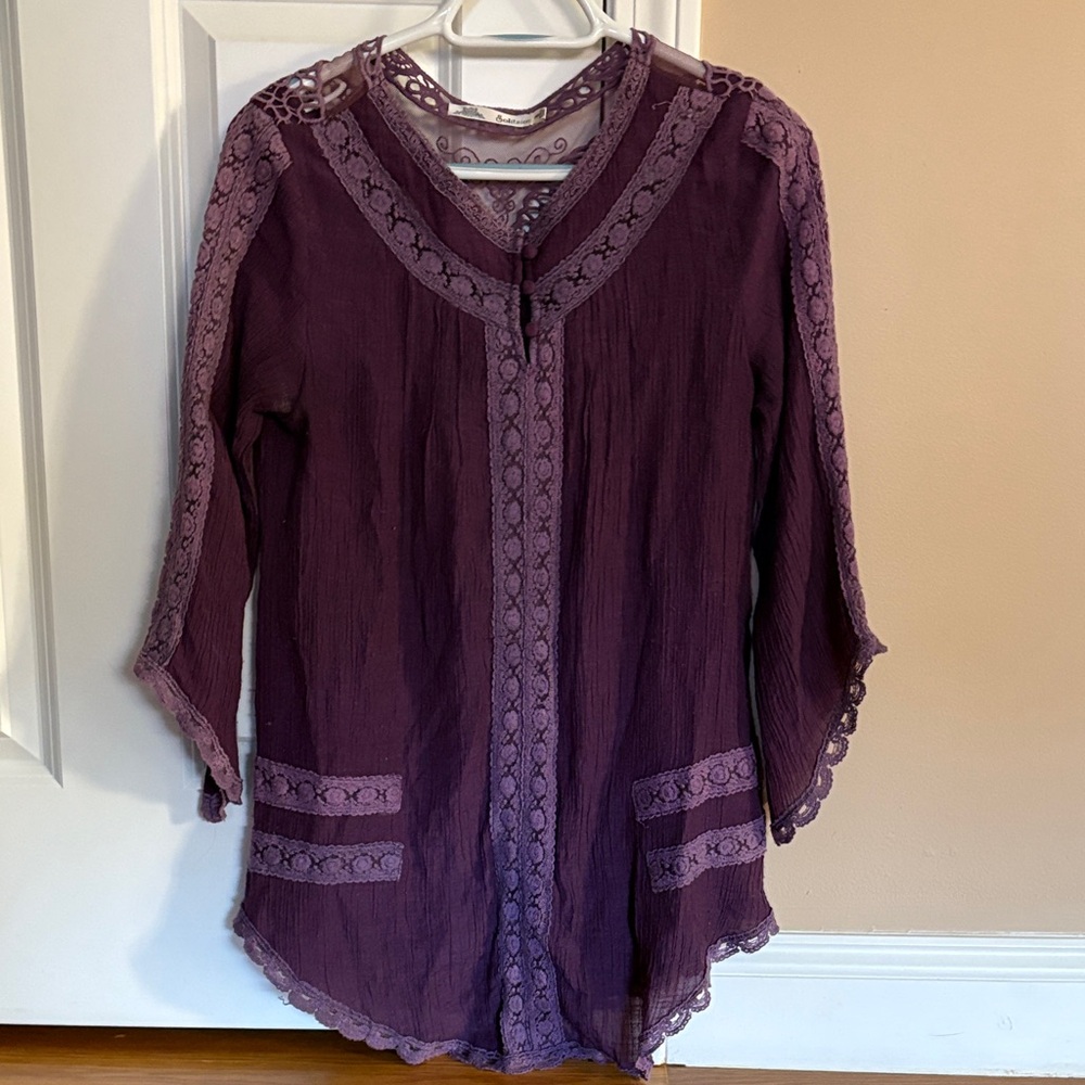 Solitaire Plum Lace Trim Blouse